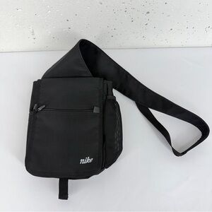 Vintage Nike Black Crossbody Sling Bag